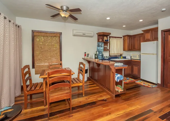 Bella Vista Belize 3*
