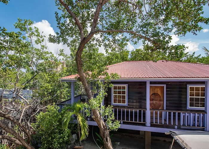 Bella Vista Belize 3*