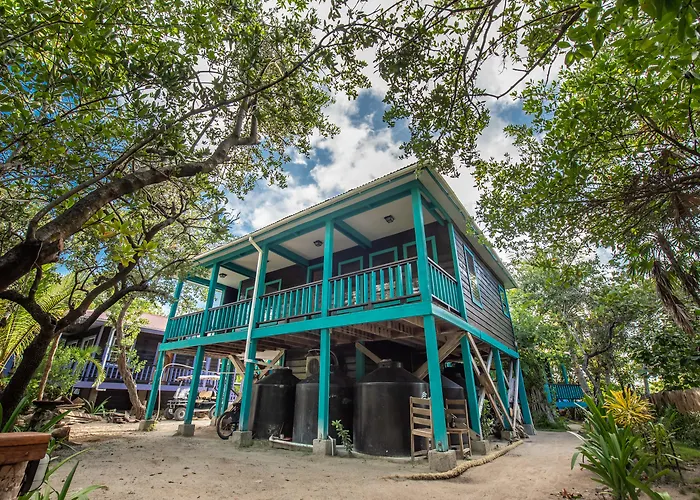 Bella Vista Belize 3*